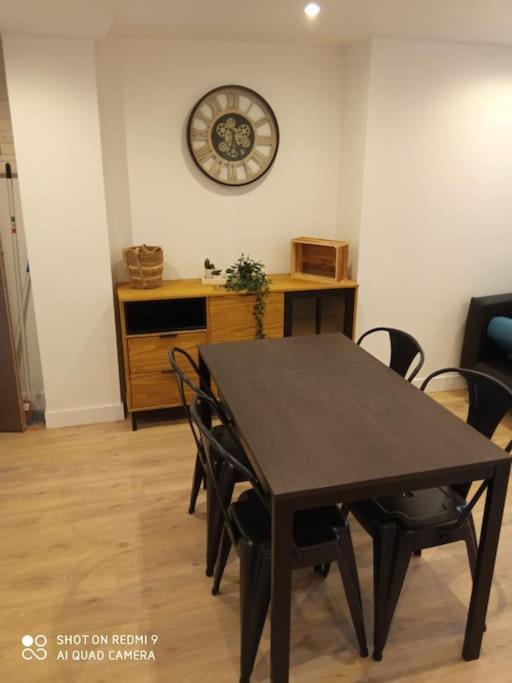 Appartement Industriel Cherbourg-en-Cotentin Eksteriør billede
